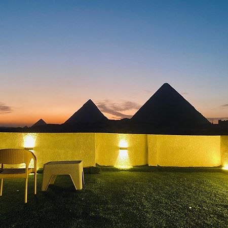 Isis Pyramids View Inn Kafrat al Jabal Exterior foto