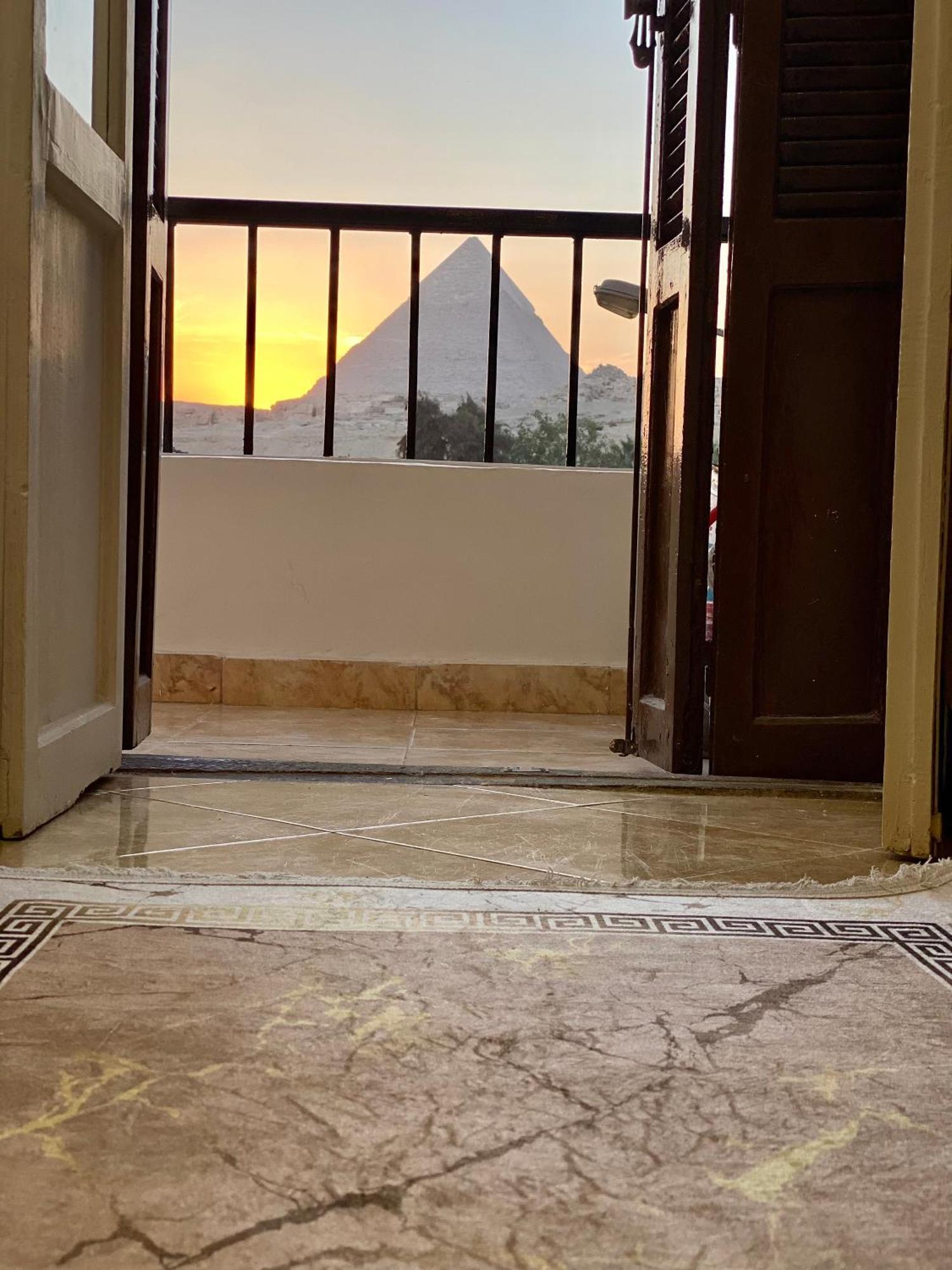 Isis Pyramids View Inn Kafrat al Jabal Exterior foto